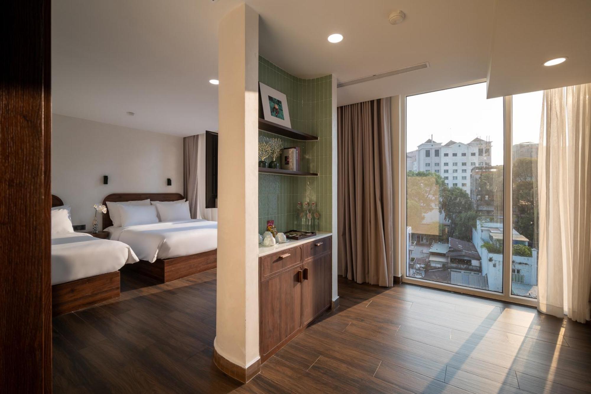 Hato Saigon Boutique Hotel & Rooftop Хошимин Екстериор снимка