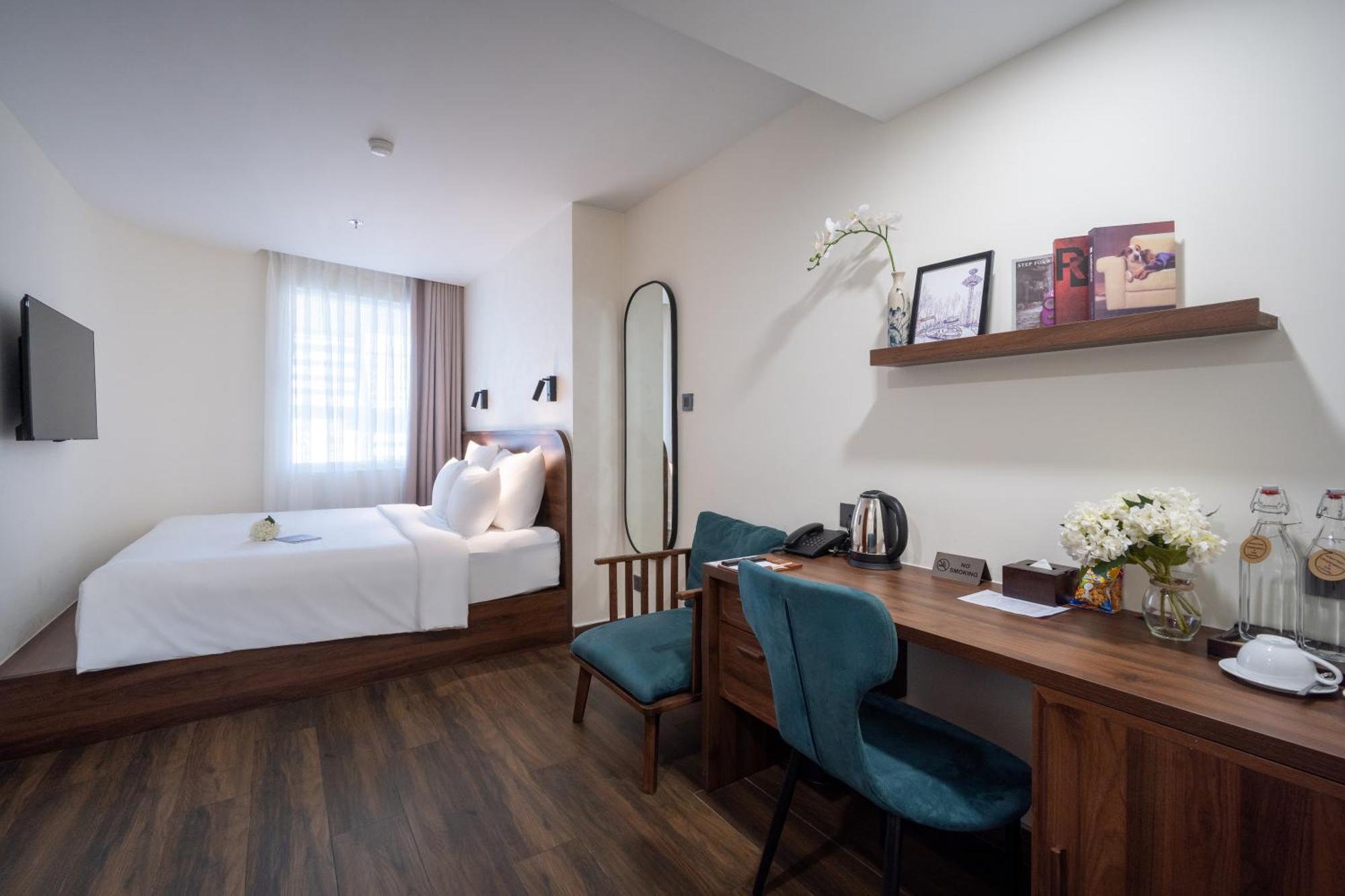 Hato Saigon Boutique Hotel & Rooftop Хошимин Екстериор снимка